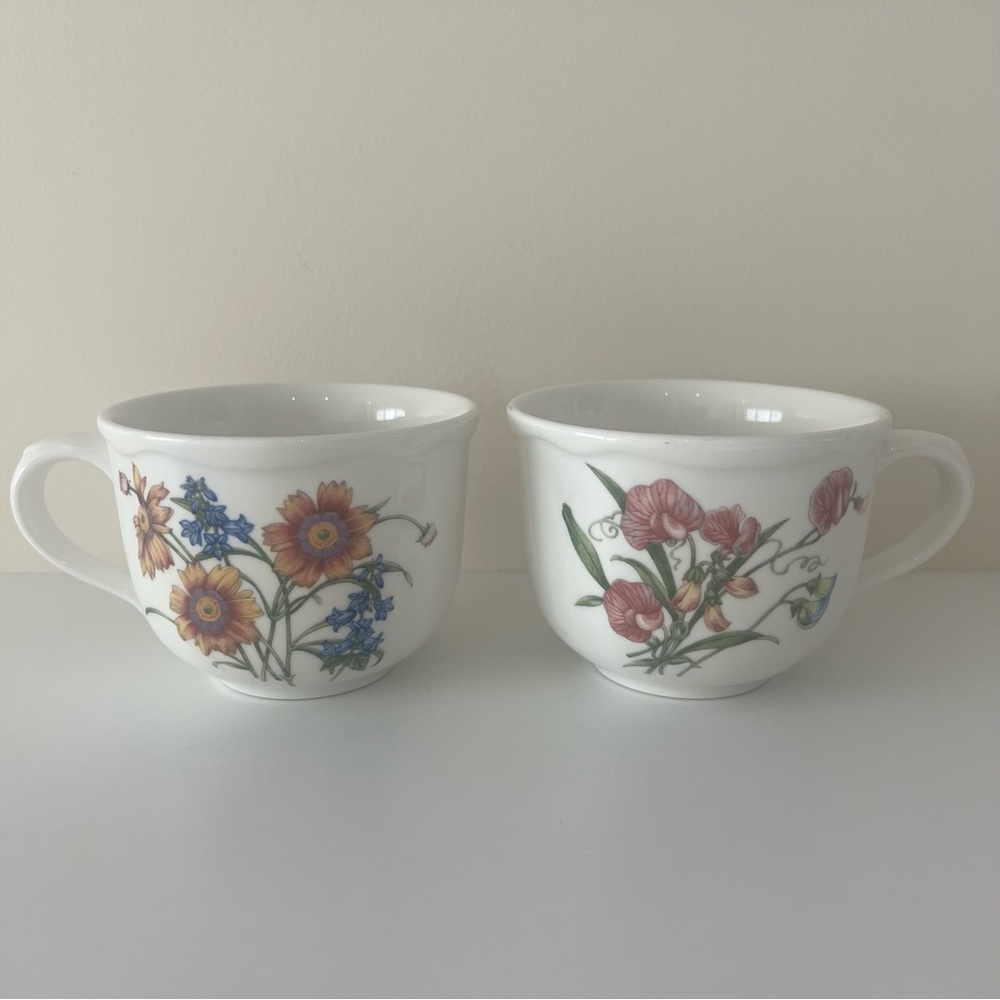 Vintage Noritake Casual Gourmet Garden Floral Coffee Mugs - Set of 2